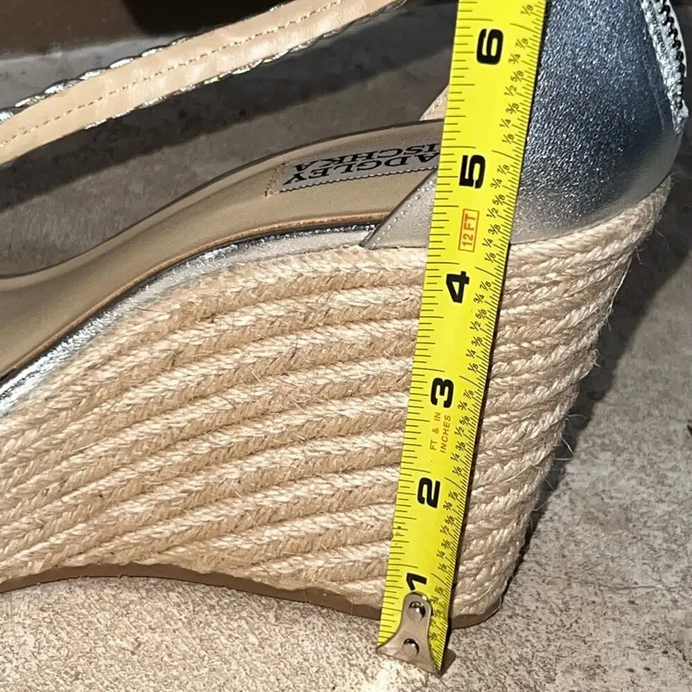 Badgley Mischka Lita Leather Espadrilles Size 8.5 Silver Wedge Sandals